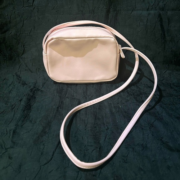 Pink Gamer Girl Crossbody Bag Gameboy Style Exclusive Hot Topic - Picture 3 of 3